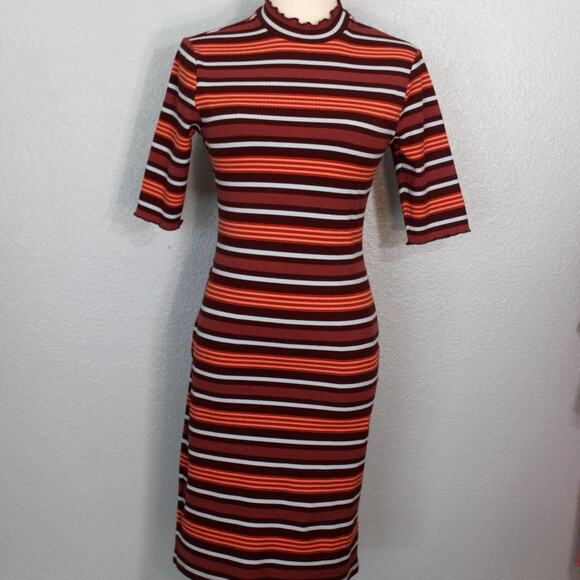 UO Urban Outfitters Striped Ribbed Knit Midi Dress Size M - Picture 3 of 10